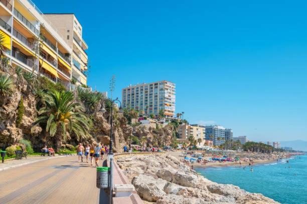 Apartamento Carole Playa Bajondillo Torremolinos Beach - Playa A 30 Segundos - Wifi - Parking - Terraza Exterior foto
